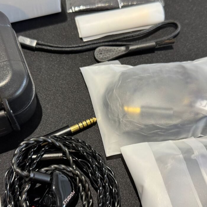 [USED] SOFTEAR STUDIO 4 - Image 4