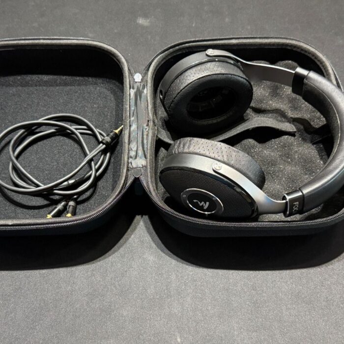 [USED] Focal Elear